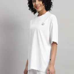 GRIFFEL Pure Cotton Oversized-Fit T-Shirt With Shorts Co-Ords image 3