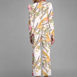 Selvia Floral Printed Sweetheart Neck Top With Trousers image 5