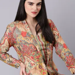 SHOWOFF Striped Top & Trousers With Printed Shrug-picture-11