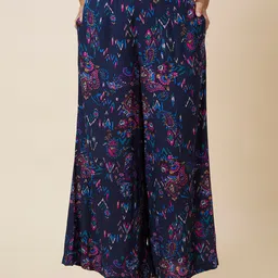 Globus Paisley Print Wrap Tie-Back Crop Top & Flared Palazzos Co-Ord Set image 3