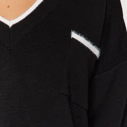 Trendyol V-Neck Acrylic Sweater With Trouser image 2