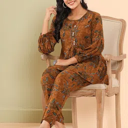 Haute and Humble Floral Printed Pure Cotton Tunic With Trouser image 4