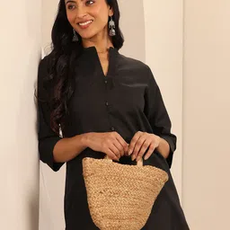 libas Women Solid Cotton Blend Straight Kurta image 5