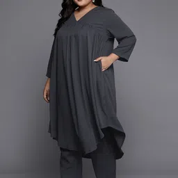 Sztori Plus Size V Neck A Line Kurta With Trouser image 4