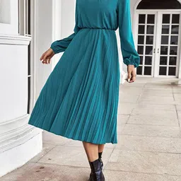 StyleCast Green Accordion Pleated Fit & Flare Midi Dress image 5