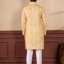 koshin Men Pure Linen Kurta Pyjama Set image 2