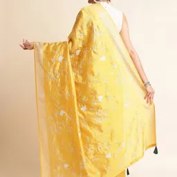 FABMORA Floral Embroidered Zari Saree image 3