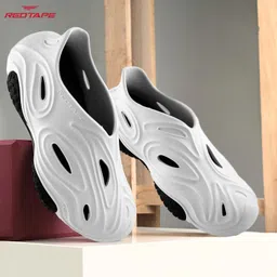 red tape Men Clogs Sandal image 3