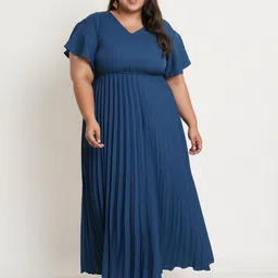 U&F Women Plus Size Teal Solid V-Neck Fit and Flare Crepe Dress-image-11