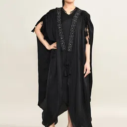 The Maple Women V-Neck Kaftan Dress With Embroidered Shrug-image-5