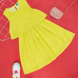 YU by Pantaloons Girls Round Neck Sleeveless Peplum Dress-image-83