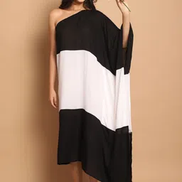 Blissence One Shoulder Kimono Sleeve Kaftan Maxi Dress image 5