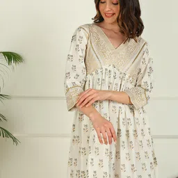 mokshi Floral Printed V-Neck A-Line Dress image 2