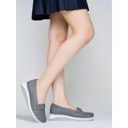 Shoetopia Upper Bow Detailed Grey Loafers for Women image 2