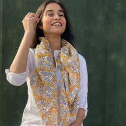 BUTA BUTI Floral Printed Cotton Scarf-picture-20