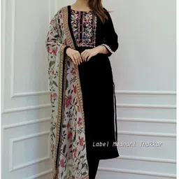 g bluxe Women Viscose Rayon Kurta Pant Dupatta Set-picture-24