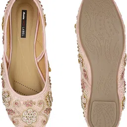 bata Women Bellies Sandal image 5