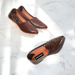 jaipur divinecraft Mojaris For Men image 1