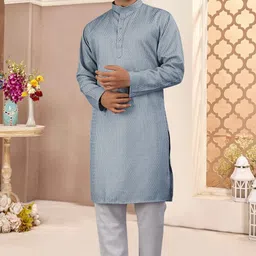 foxdx Men Solid Viscose Rayon Straight Kurta image 2