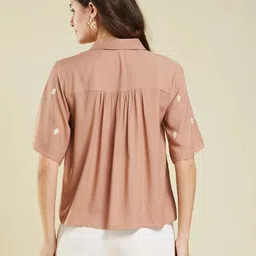 j turritopsis Women Regular Fit Embroidered Casual Shirt image 2