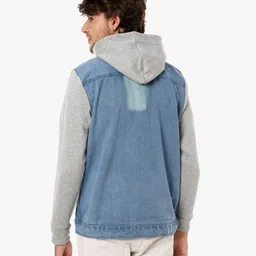 campus sutra Men Solid Denim Jacket image 2