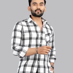 metronaut Men Regular Fit Checkered Spread Collar Casual Shirt image 4