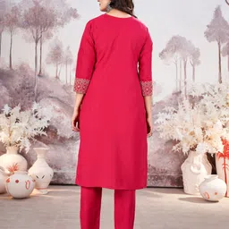 laxmichhaya Women Viscose Rayon Kurti Pant Dupatta Set image 2