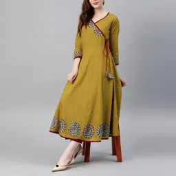 ikrass Women Printed Cotton Blend Anarkali Kurta-picture-11