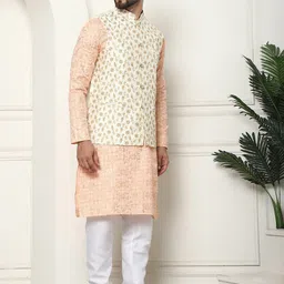 SOJANYA Ethnic Motifs Printed Regular Pure Cotton Straight Kurta with Churidar image 4