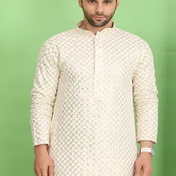 Larwa Men Geometric Embroidered Chikankari Kurta image 4