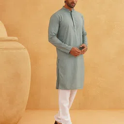 SOJANYA  Checked Embroidered Pure Cotton Kurta with Churidar image 4