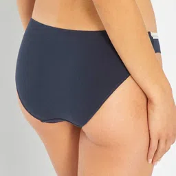 KIABI Mid Rise Lace Basic Briefs image 5