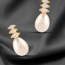 Adwitiya Collection Gold-Plated Stone-Studded & Pearl Beaded Classic Studs Earrings-image-2