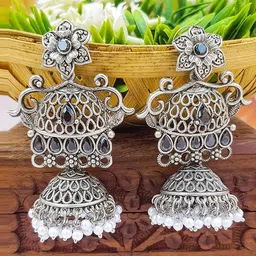 GRIIHAM Contemporary Studs Earrings-picture-17
