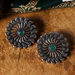VENI Contemporary Studs Earrings-picture-35