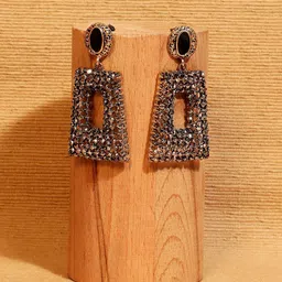 SOHI Gold-Plated Geometric-Shaped Drop Earrings-picture-12