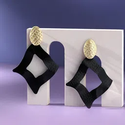 SOHI Gold-Plated Geometric Drop Earrings-picture-29