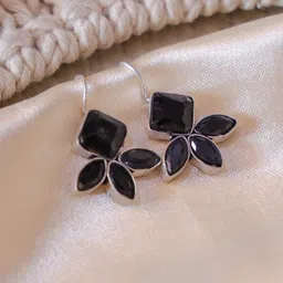 Ozanoo Silver Plated Classic Drop Earrings image 2