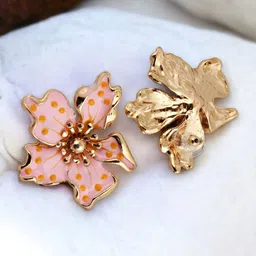 LUCKY JEWELLERY Gold-Plated Contemporary Studs Earrings image 3