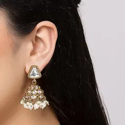 Anouk Gold-Plated Kundan-Studded & Pearls Beaded Dome Shaped Jhumkas image 3