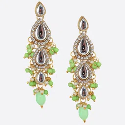 LUCKY JEWELLERY Gold Plated Kundan Maang Tika & Earrings image 5