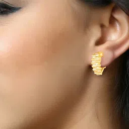 Vighnaharta Set Of 2 Gold Plated Floral Studs image 5