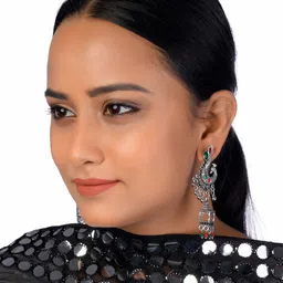 DESI COLOUR Silver-Toned Peacock Shaped Chandbalis Earrings image 4
