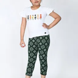 IndiWeaves Girls Pack Of 3 Printed Pure Cotton Capris-picture-10