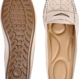 saanvishubh Women Flip Flops image 4