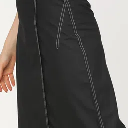 tokyo talkies Women Solid A-line Black Skirt image 4
