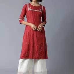 W Women Red Geometric Printed Thread Work Kurta image 1