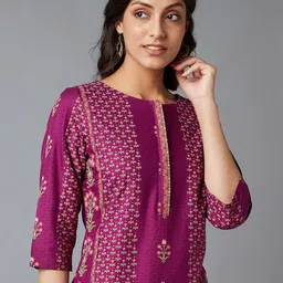 W Women Purple Geometric Printed Thread Work Kurta image 2