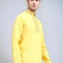 Moda Rapido Men Ethnic Motifs Embroidered Thread Work Kurta image 2