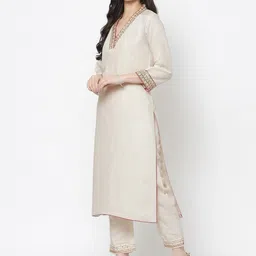 DART STUDIO Women White Thread Work Kurta image 4